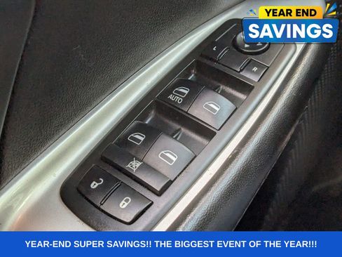 Used 2018 Dodge Journey SE w/ Blacktop Package image 33