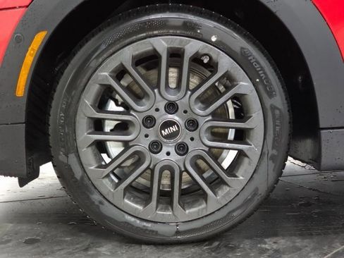 New 2025 MINI Cooper S image 8