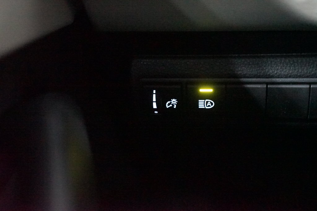 New 2027 Toyota Corolla LE FWD image 22