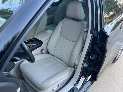 Used 2014 INFINITI Q50 w/ All Weather Package image 15