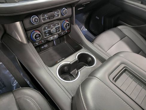 Used 2023 Chevrolet Tahoe Z71 image 14