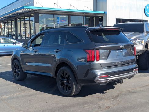 Used 2021 Kia Sorento SX image 7