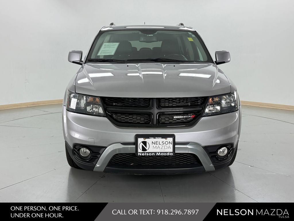 Used 2017 Dodge Journey Crossroad w/ Popular Equipment Group AWD/4WD image 2