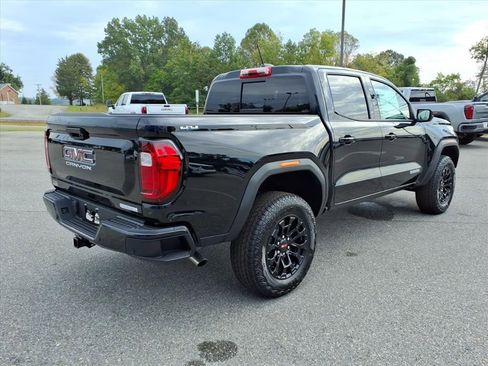 New 2026 GMC Canyon Elevation w/ Convenience Package image 4