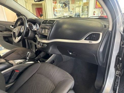 Used 2017 Dodge Journey Crossroad image 14