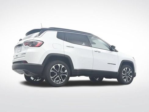 Used 2022 Jeep Compass Limited AWD/4WD image 33
