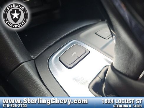 Used 2023 Chevrolet Equinox LT w/ Driver Convenience Package image 15