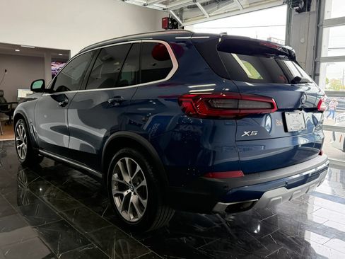 Used 2019 BMW X5 xDrive40i w/ Premium Package 2 AWD/4WD image 4