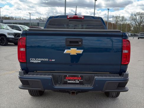 Used 2019 Chevrolet Colorado Z71 AWD/4WD image 7