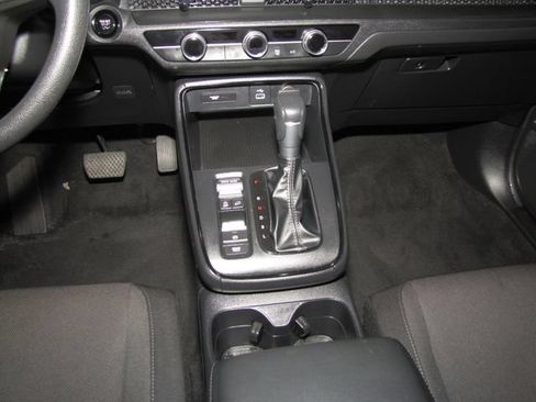 Certified 2025 Honda CR-V LX image 14