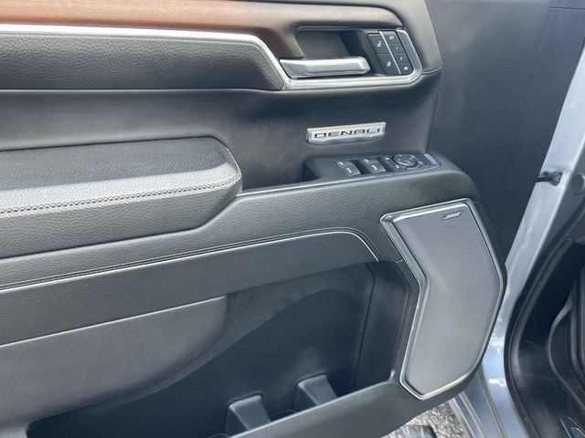 Used 2024 GMC Sierra 1500 Denali w/ Denali Reserve Package AWD/4WD image 16