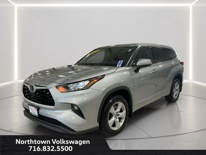 Used 2020 Toyota Highlander LE
