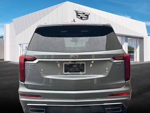 Certified 2024 Cadillac XT6 Premium Luxury image 3