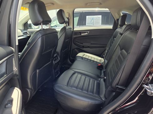 Used 2023 Ford Edge SEL w/ Convenience Package AWD/4WD image 9