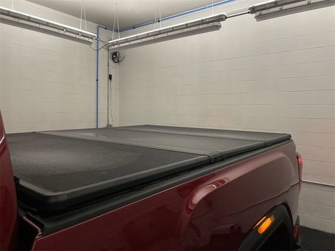 Used 2020 GMC Sierra 2500 Denali w/ Denali Ultimate Package image 28