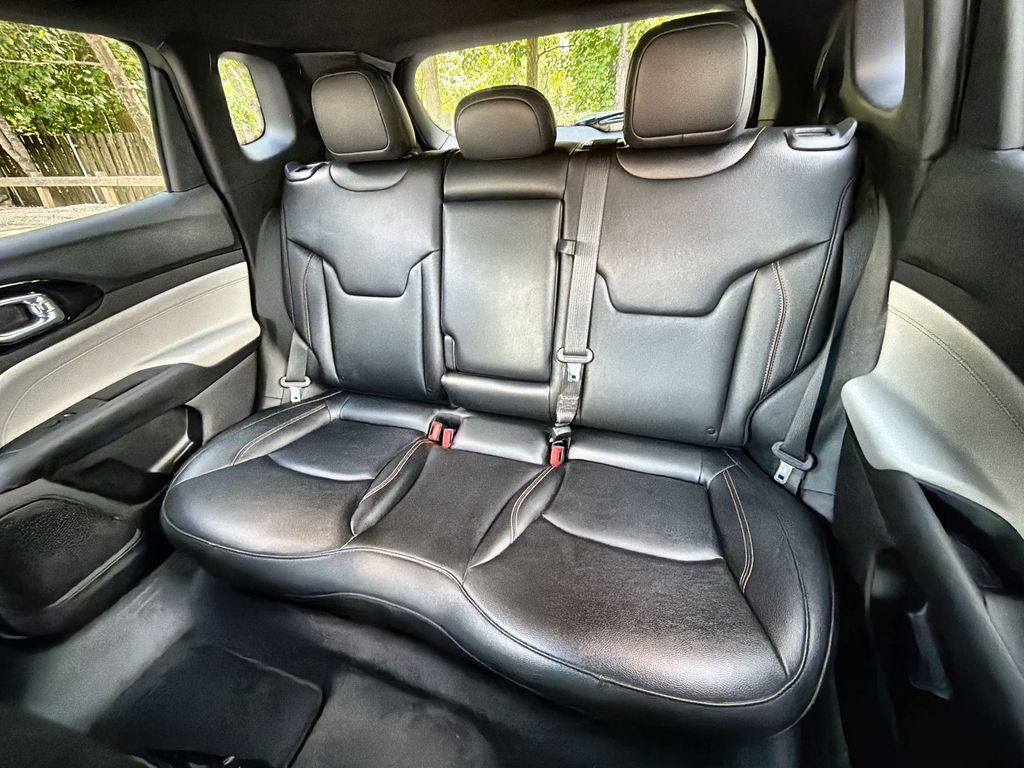 Used 2024 Jeep Compass Limited AWD/4WD image 21