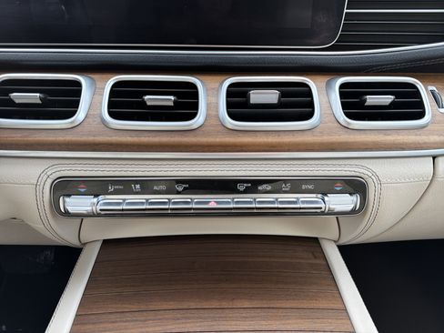 Certified 2023 Mercedes-Benz GLE 350 4MATIC image 25