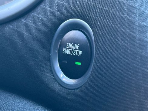 Used 2022 Chevrolet Malibu LT image 27