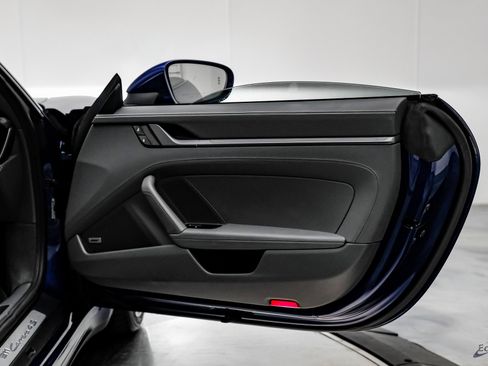 Used 2020 Porsche 911 Carrera 4S image 69