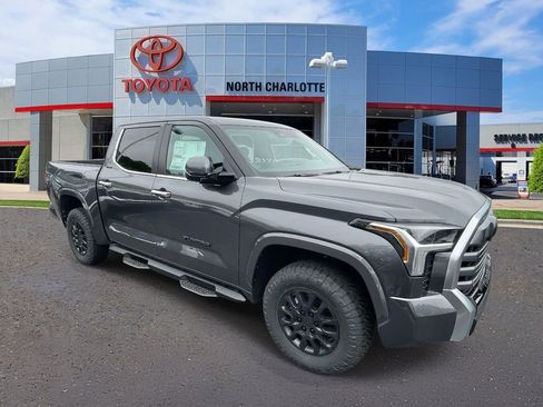 New 2026 Toyota Tundra Limited AWD/4WD image 3