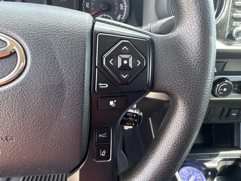 Used 2020 Toyota Tacoma SR w/ SR Convenience Package RWD image 23