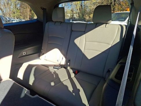 Used 2022 Honda Pilot Special Edition image 12