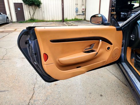 Used 2011 Maserati GranTurismo Convertible RWD image 33