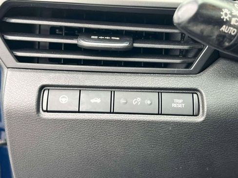 Used 2023 Nissan Altima 2.0 SR image 22