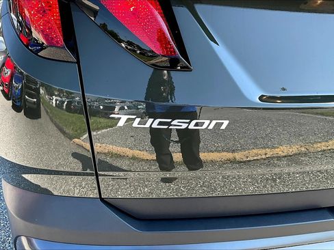 Used 2025 Hyundai Tucson SE FWD image 23