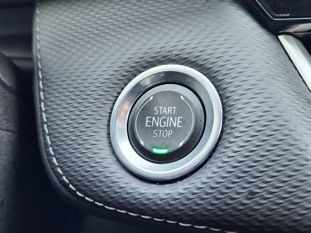 Certified 2026 Chevrolet Equinox LT FWD image 21
