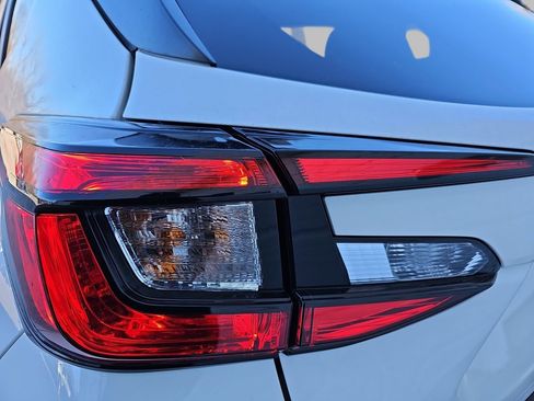 New 2026 Subaru Crosstrek 2.5i Limited w/ Crosstrek Mirror Package AWD/4WD image 39