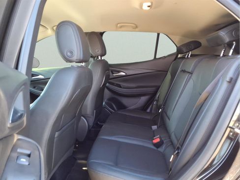 Used 2025 Buick Encore GX Sport Touring w/ Advanced Technology Package image 4