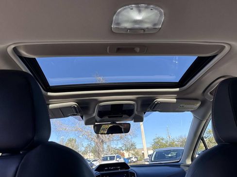 Used 2023 Subaru Crosstrek 2.5i Limited image 18