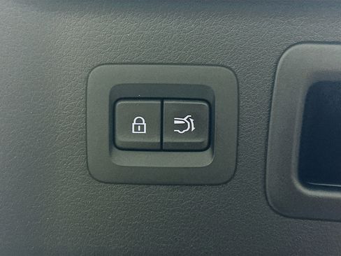 Used 2025 MAZDA CX-90 3.3 Turbo w/ Preferred Package image 33