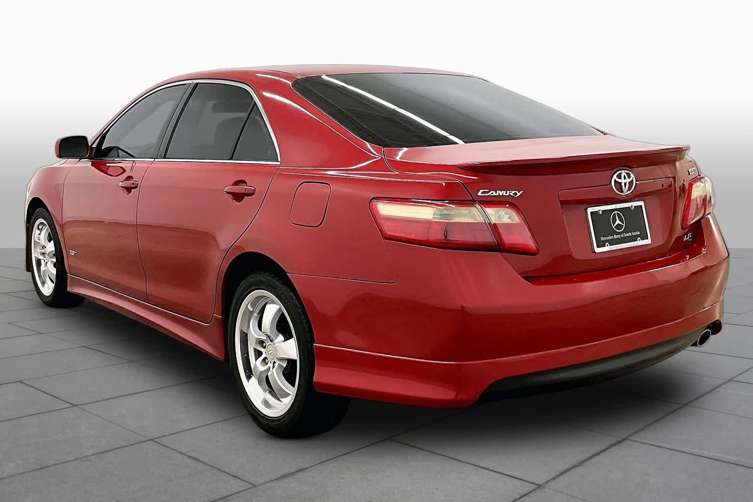 Used 2009 Toyota Camry LE FWD image 11