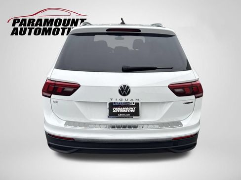 Certified 2024 Volkswagen Tiguan SE AWD/4WD image 6