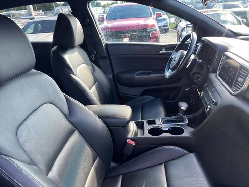 Used 2022 Kia Sportage Nightfall Edition AWD/4WD image 8