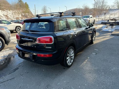 Used 2016 MINI Cooper Clubman image 3