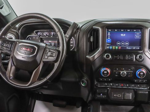 Used 2023 GMC Sierra 2500 AT4 w/ Gooseneck/5TH Wheel Package AWD/4WD image 18