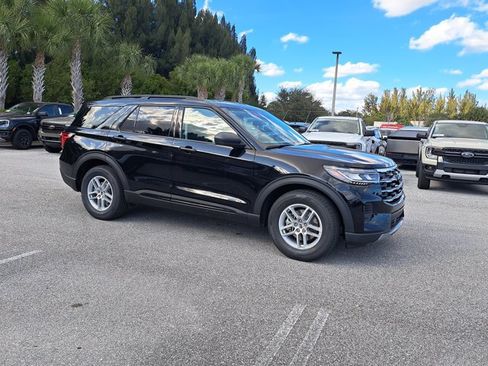 New 2026 Ford Explorer Active RWD image 34