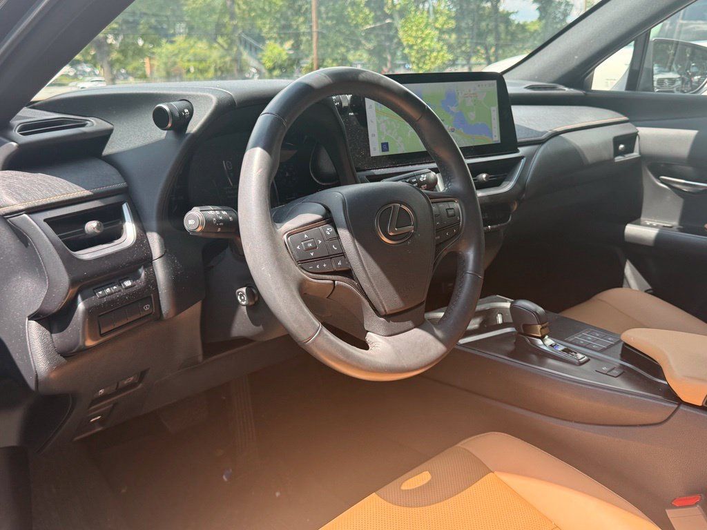 Used 2025 Lexus UX 300h AWD w/ Cold Area Package image 10