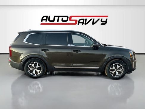 Used 2022 Kia Telluride EX w/ Towing Package image 8