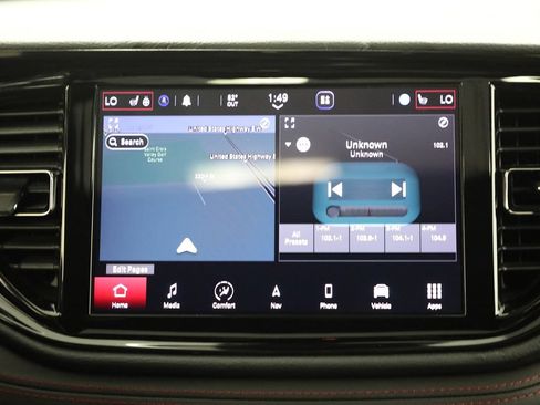 Used 2021 Dodge Durango R/T w/ Trailer Tow Group IV AWD/4WD image 6