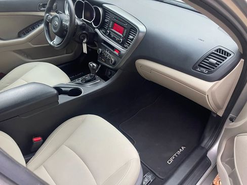 Used 2015 Kia Optima LX image 14