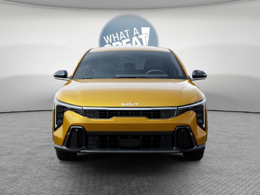New 2026 Kia K4 GT-Line FWD image 2