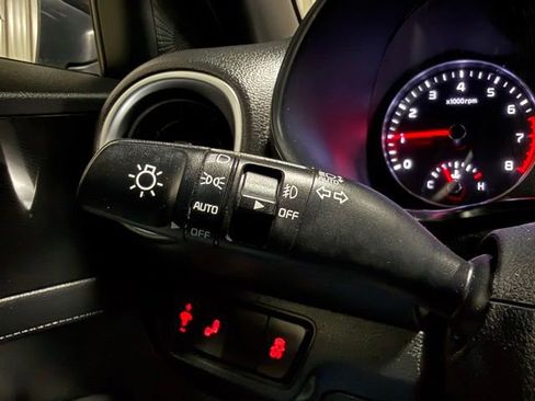 Used 2024 Kia Forte GT-Line FWD image 31
