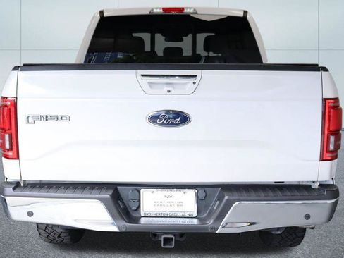 Used 2016 Ford F150 Lariat w/ Equipment Group 502A Luxury AWD/4WD image 16