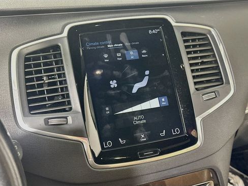 Used 2019 Volvo XC90 T6 Momentum w/ Protection Package Premier AWD/4WD image 27