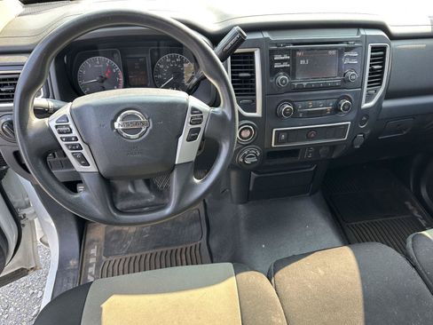 Used 2018 Nissan Titan S w/ S Utility Package AWD/4WD image 12