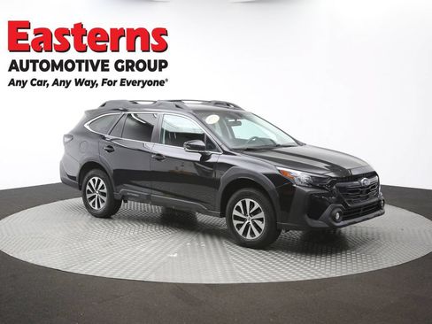 Used 2023 Subaru Outback Premium AWD/4WD image 46